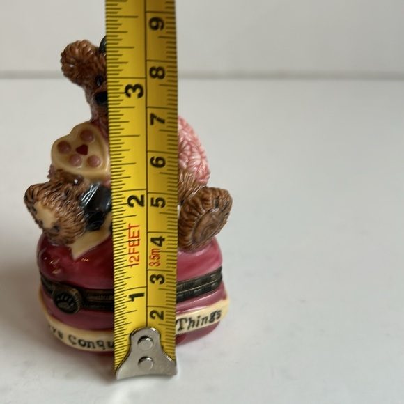 Boyd’s Bears Bearware hinged heart trinket box trinket Love Conquers All Things - Picture 6 of 14